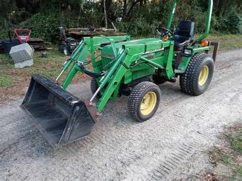 70 john deere skid steer|john deere 70a loader specs.